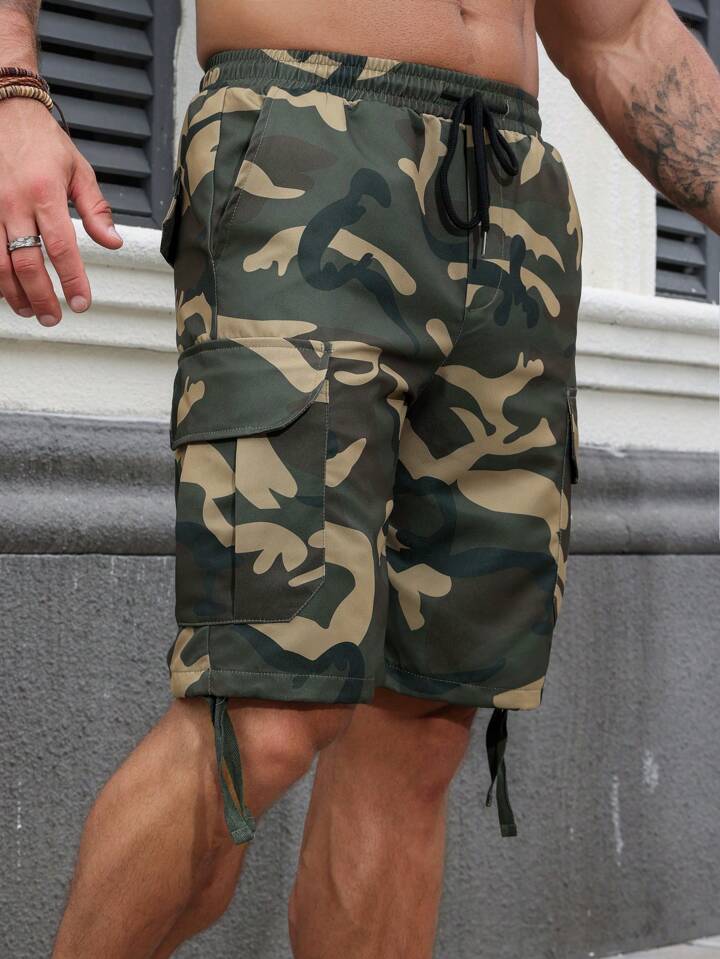 Chillmode Men's Letter Print Camo Workwear Shorts With Pockets, Casual