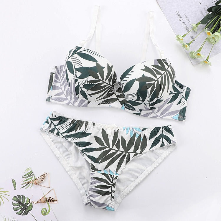 Leaf Print Underwire Embroidery Bra and Panty